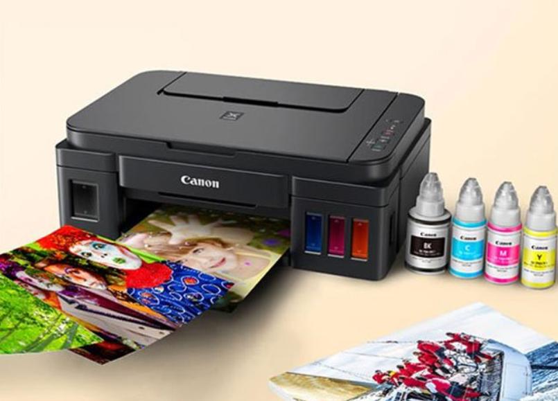 May-in-mau-cong-nghiep-Konica-Minolta-hien-dai-tai-xuong-in-Gia-Hung