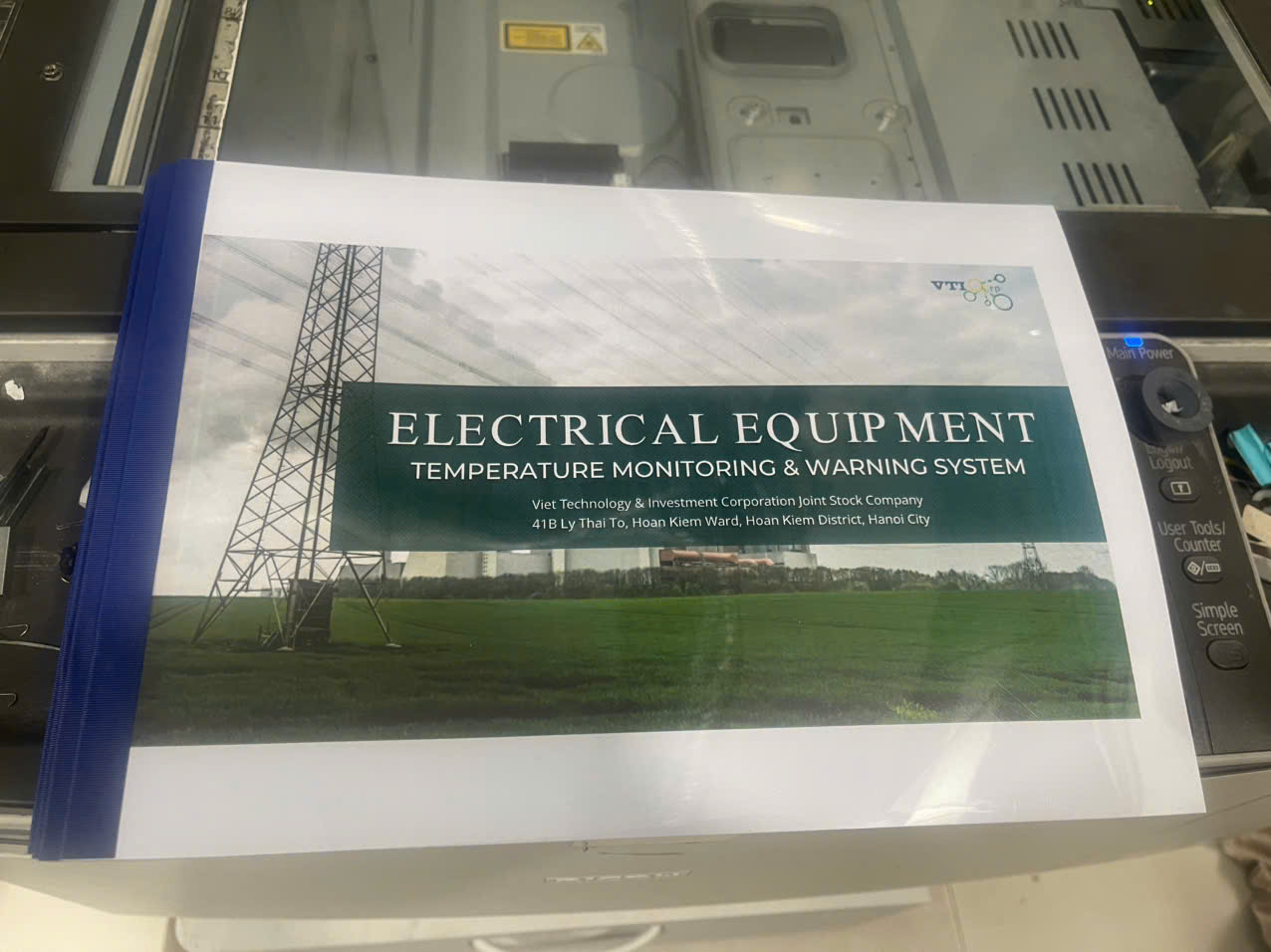 so-sanh-do-day-sach-in-1-mat-va-2-mat